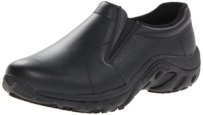 best shoes for servers