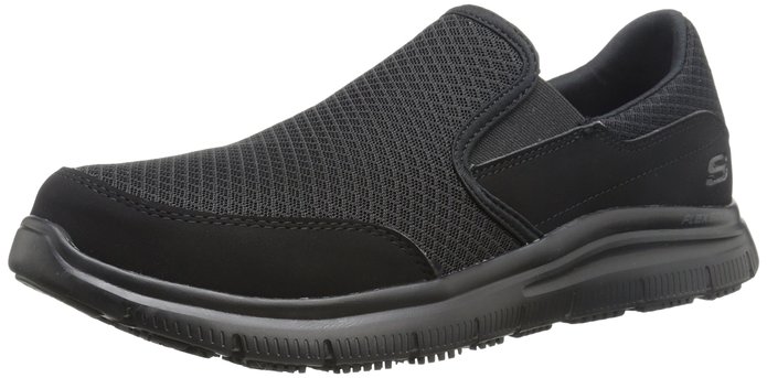 8 Best Kitchen Shoes For Chefs (Updated 2022)